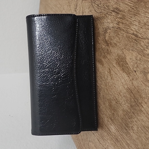 Franklin Covey Black Patent Leather Wallet with Tabs - Picture 1 of 12